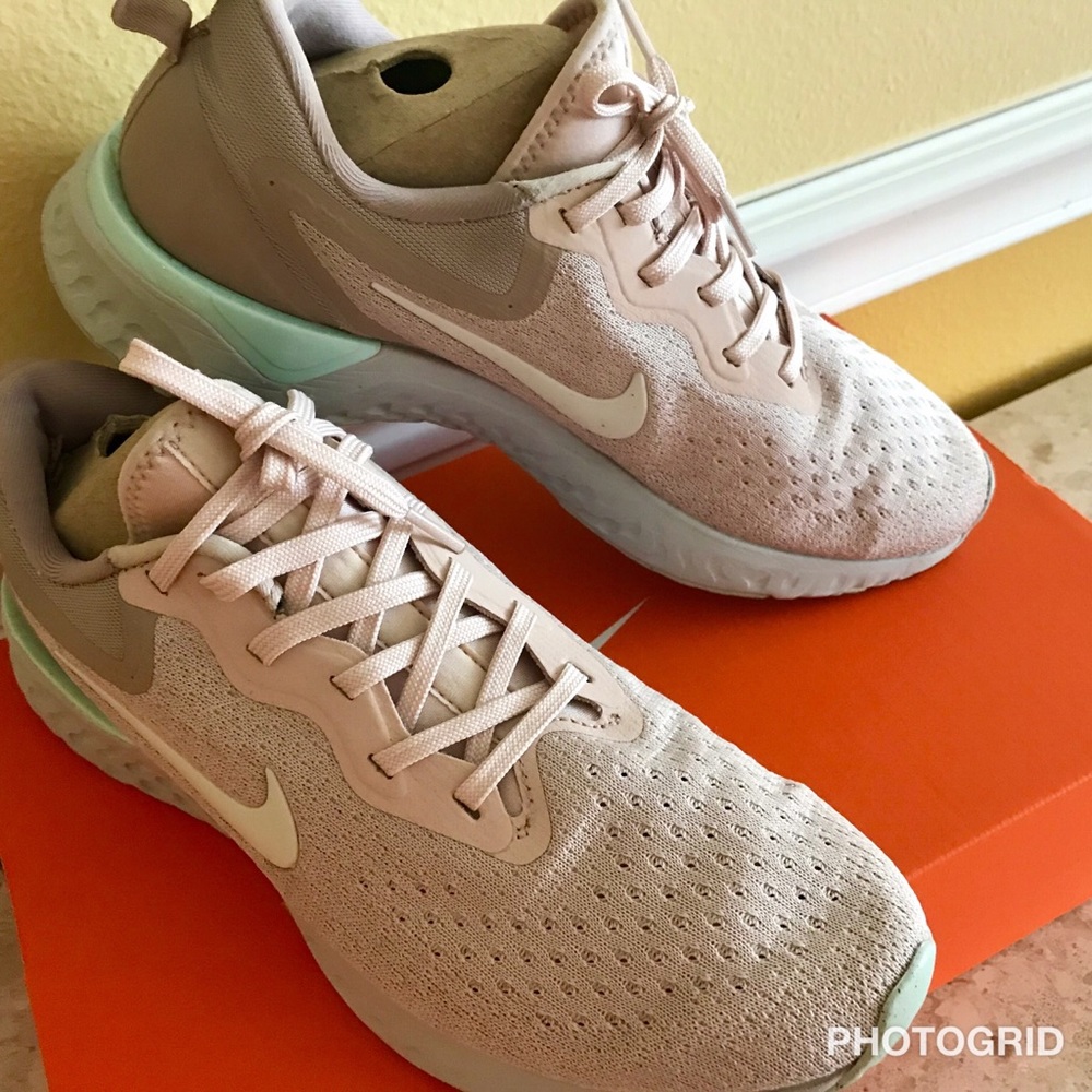 Nike Odyssey React Sneakers - Picture 8 of 8